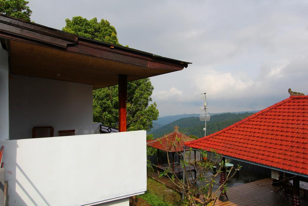 Adila Warung And Homestay Munduk  Exterior photo